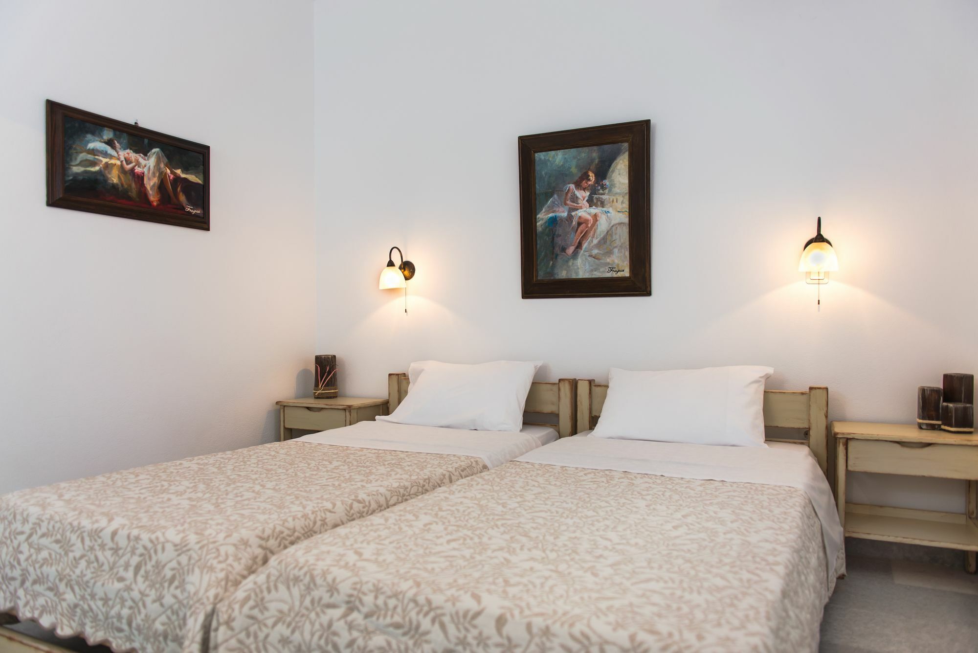 Fragias Studios & Apartments Naxos City 外观 照片