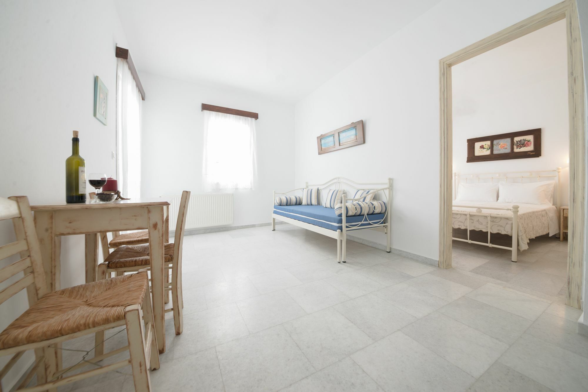 Fragias Studios & Apartments Naxos City 外观 照片